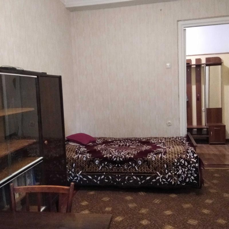 Long term rent 2 bedroom-(s) apartment Orenburzka Street 4