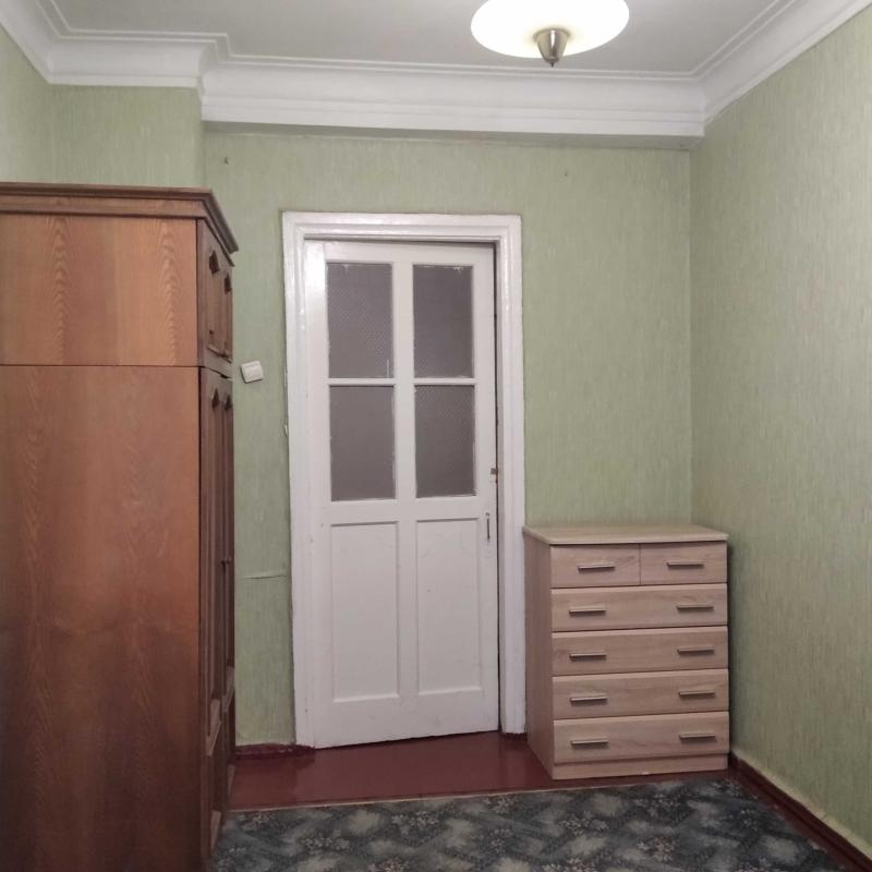 Long term rent 2 bedroom-(s) apartment Orenburzka Street 4