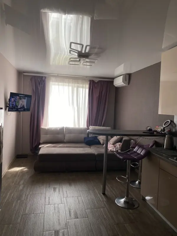 Apartment for rent - Vesela Street 22