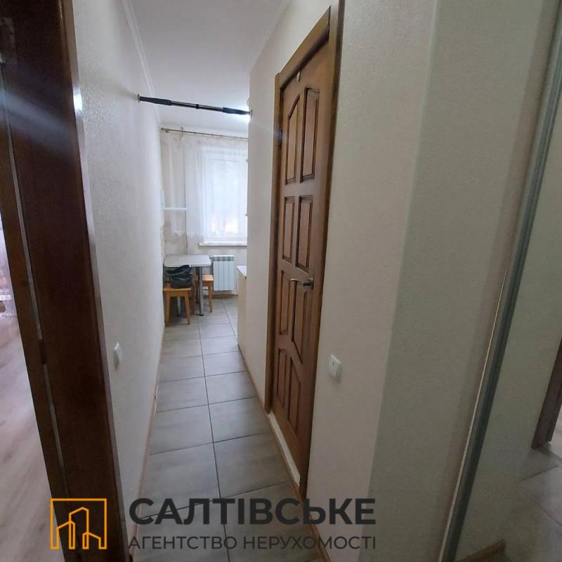 Продаж 1 кімнатної квартири 32 кв. м, Познанська вул. 11