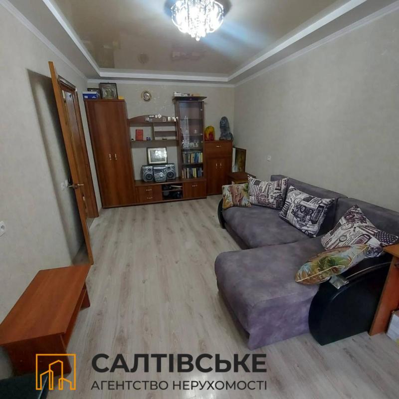 Продаж 1 кімнатної квартири 32 кв. м, Познанська вул. 11