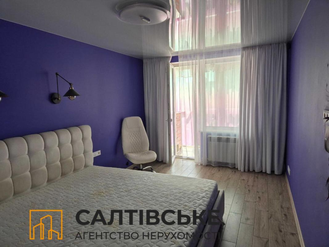 Продаж 3 кімнатної квартири 64 кв. м, Героїв Праці вул. 19