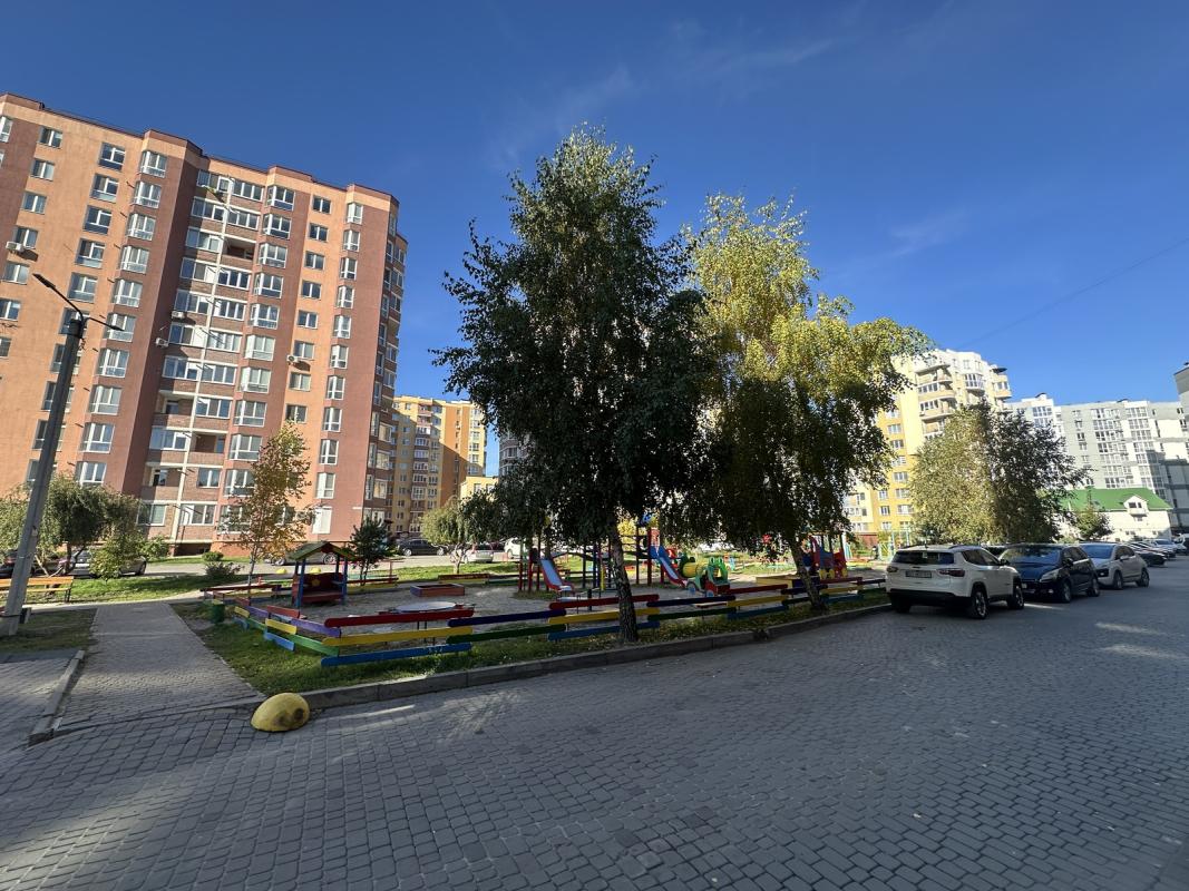 Sale 1 bedroom-(s) apartment 62.5 sq. m., Bilohirska Street 18б