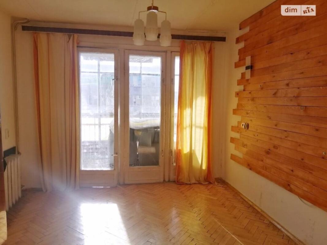 Sale 2 bedroom-(s) apartment 55 sq. m., Shpytalna Street 4