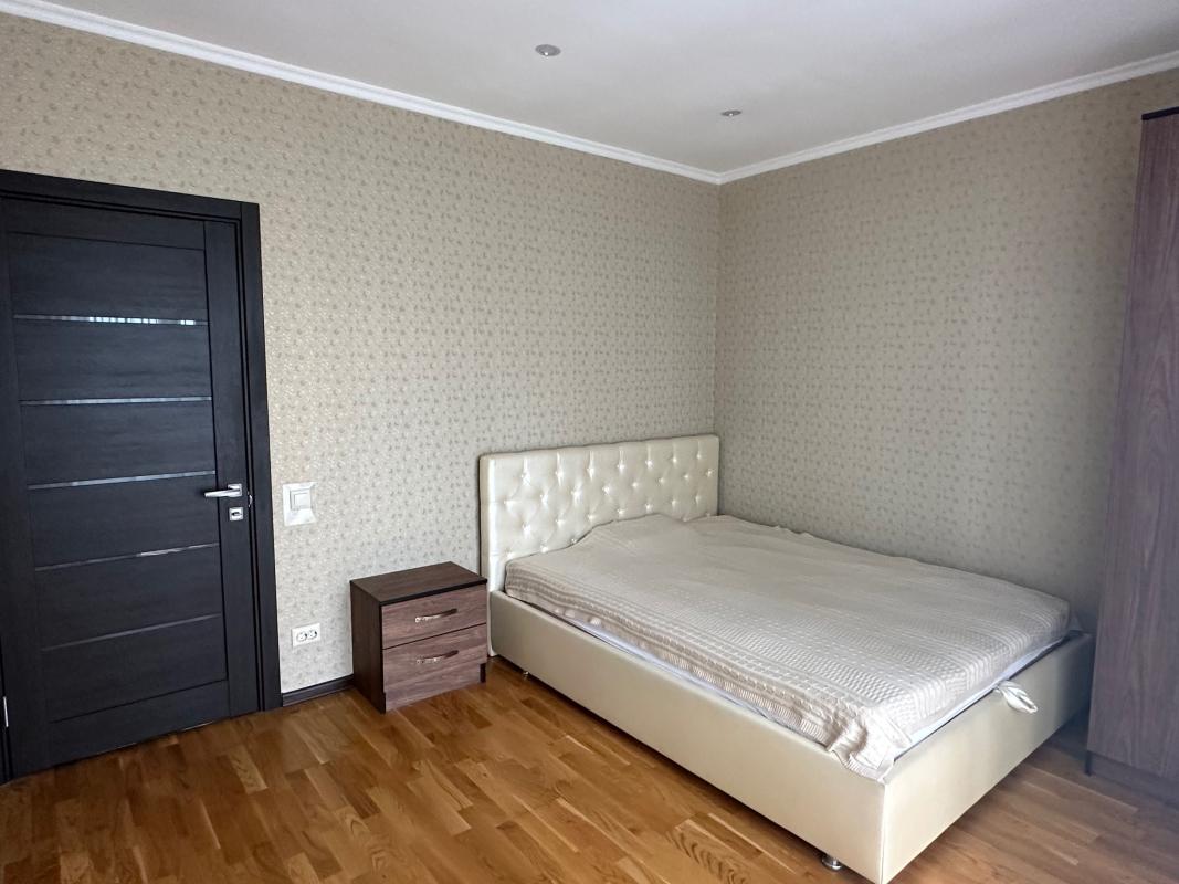 Long term rent 1 bedroom-(s) apartment Sholudenka Street 1а