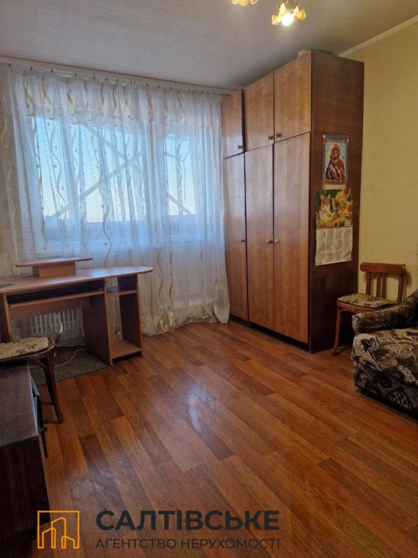 Продаж 3 кімнатної квартири 64 кв. м, Гвардійців-Широнінців вул. 108