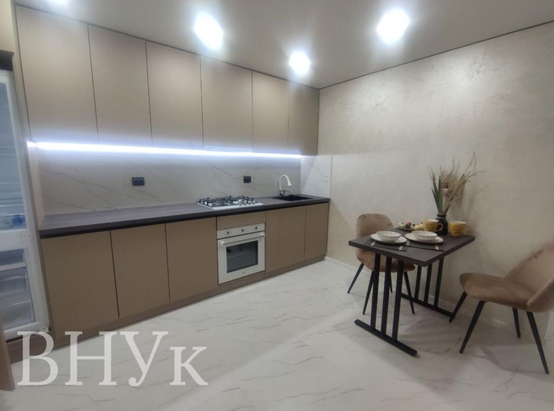 Sale 3 bedroom-(s) apartment 61 sq. m., Kyivska Street