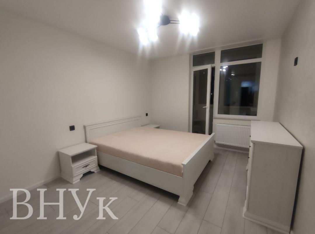 Sale 3 bedroom-(s) apartment 61 sq. m., Kyivska Street