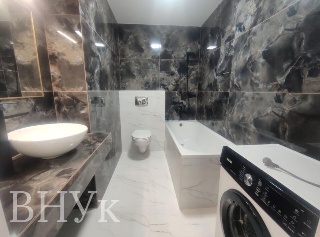 Sale 3 bedroom-(s) apartment 61 sq. m., Kyivska Street