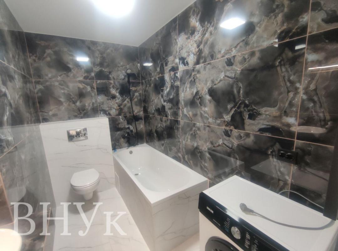 Sale 3 bedroom-(s) apartment 61 sq. m., Kyivska Street