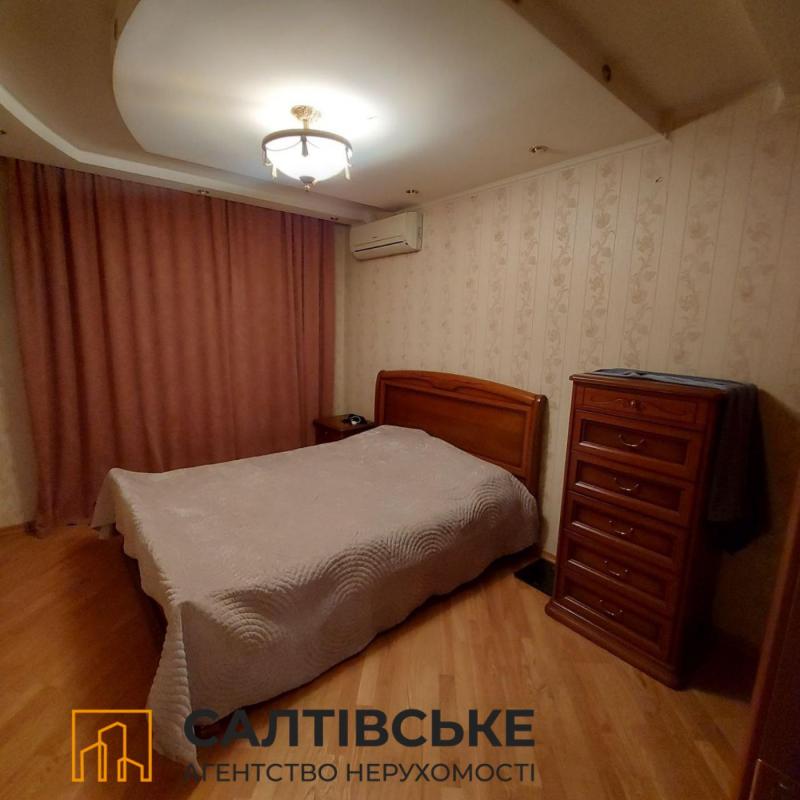 Sale 3 bedroom-(s) apartment 72 sq. m., Druzhby Narodiv Street 238