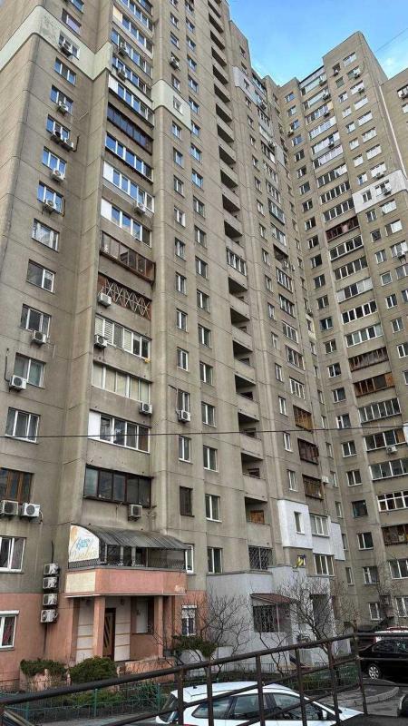 Продажа 1 комнатной квартиры 53 кв. м, Декабристов ул. 12/37