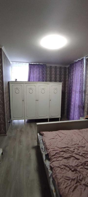 Продаж 3 кімнатної квартири 88 кв. м, Регенераторна вул.