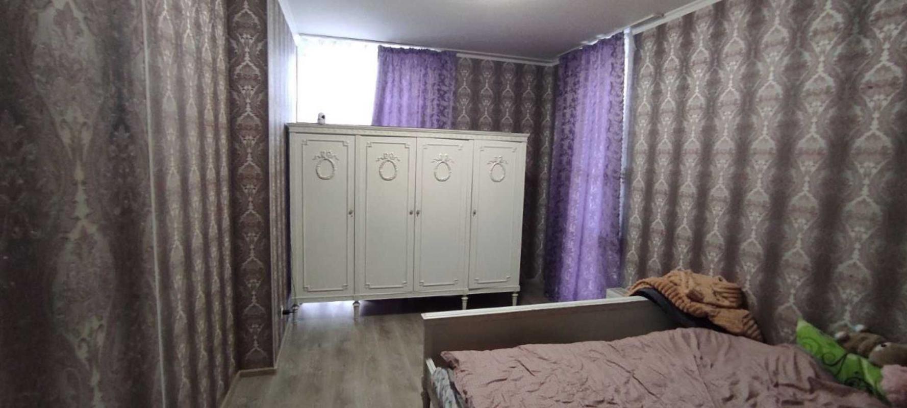 Продаж 3 кімнатної квартири 88 кв. м, Регенераторна вул.