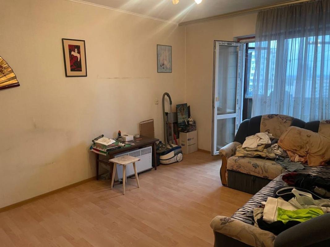 Продаж 2 кімнатної квартири 61 кв. м, Петра Григоренка просп. 36