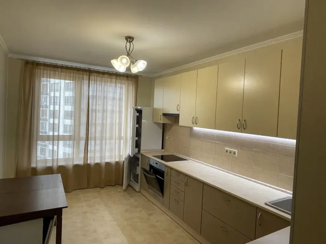 Long term rent 2 bedroom-(s) apartment Zarichna Street