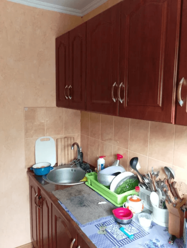 Sale 2 bedroom-(s) apartment 43 sq. m., Kharkivskykh Dyviziy Street 4/2