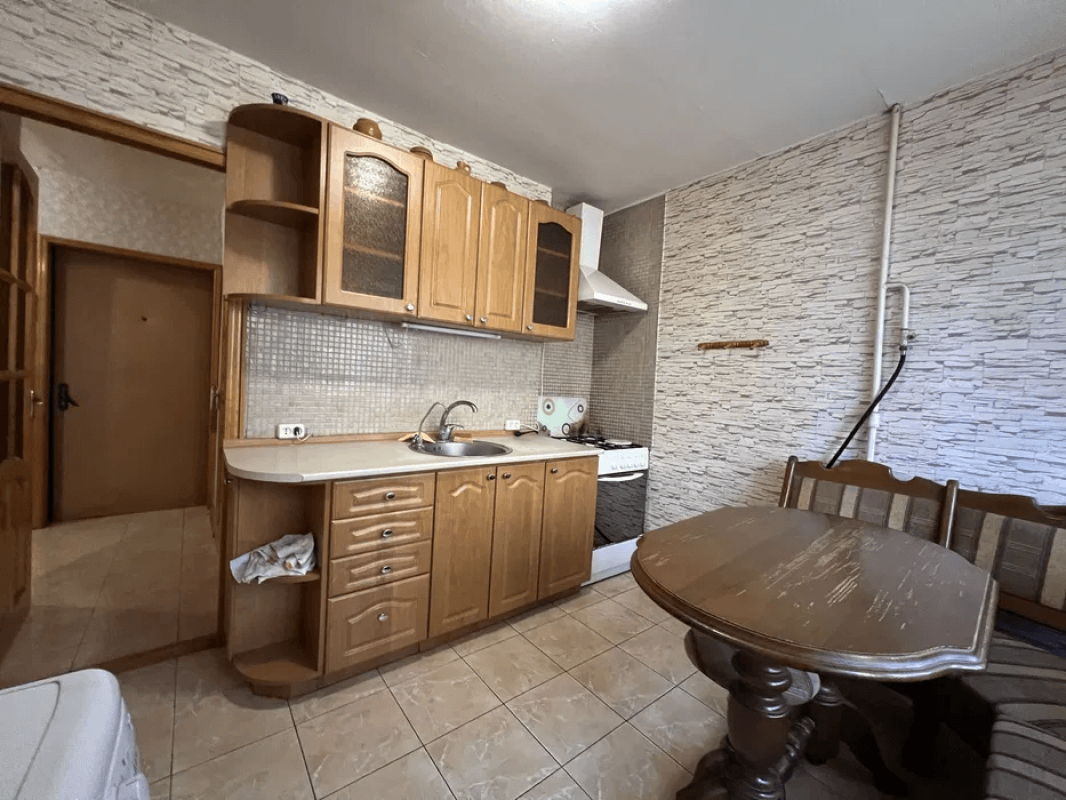 Sale 1 bedroom-(s) apartment 34 sq. m., Akademika Zabolotnoho Street 128