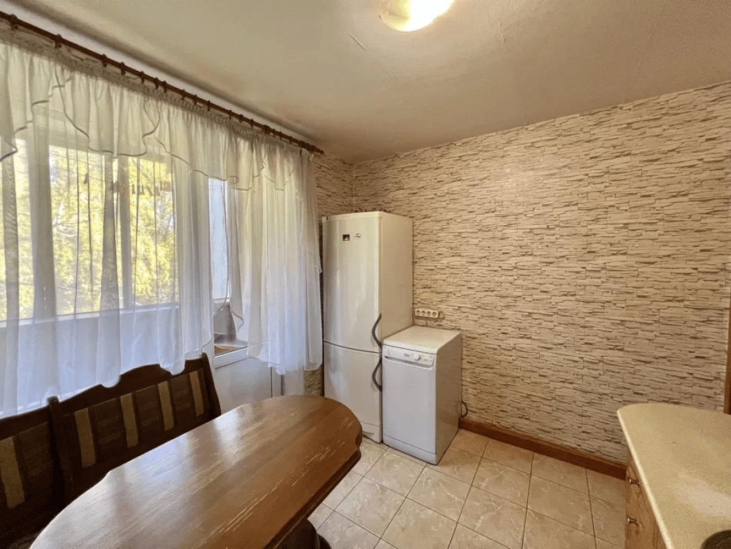 Sale 1 bedroom-(s) apartment 34 sq. m., Akademika Zabolotnoho Street 128