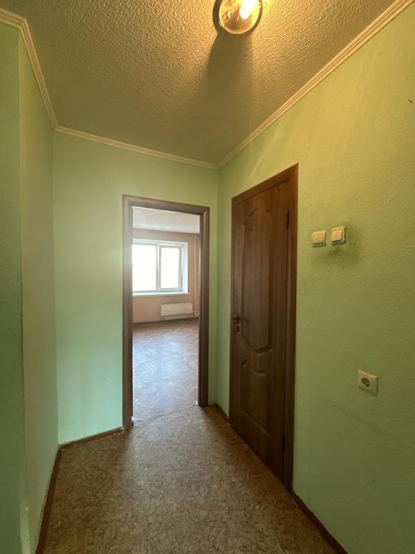 Sale 3 bedroom-(s) apartment 77 sq. m., Kharkivske Road 58