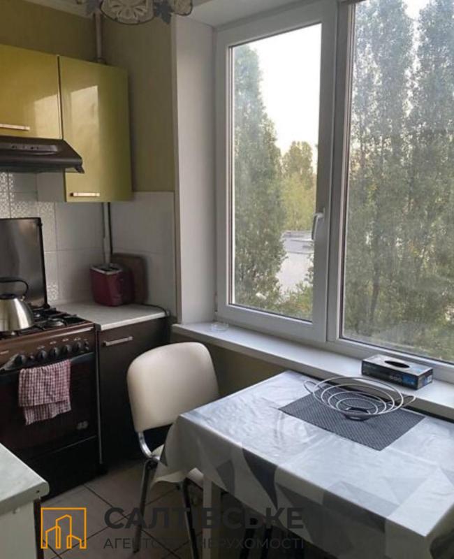 Sale 2 bedroom-(s) apartment 47 sq. m., Valentynivska street 3а