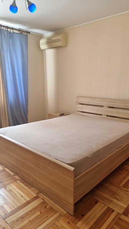 Long term rent 2 bedroom-(s) apartment Klochkivska Street 101в