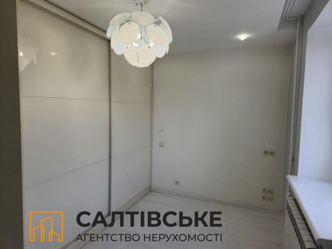 Продаж 3 кімнатної квартири 66 кв. м, Краснодарська вул. 171з