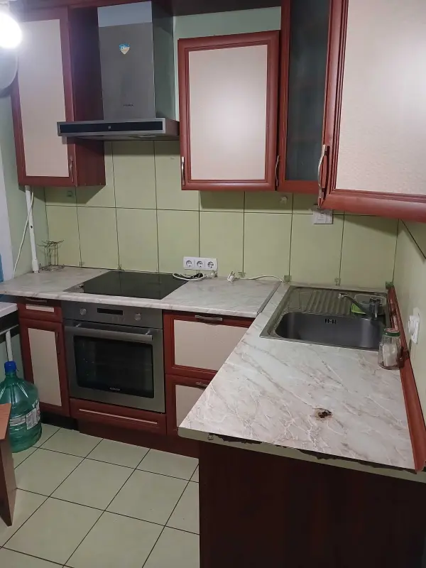 Продаж квартири - Оболонський просп. 37в