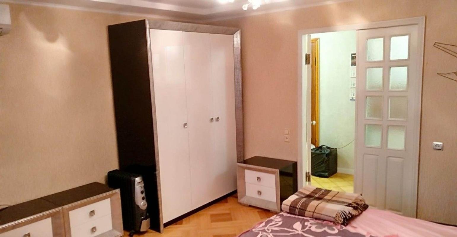 Sale 2 bedroom-(s) apartment 56 sq. m., Derevyanka Street 7