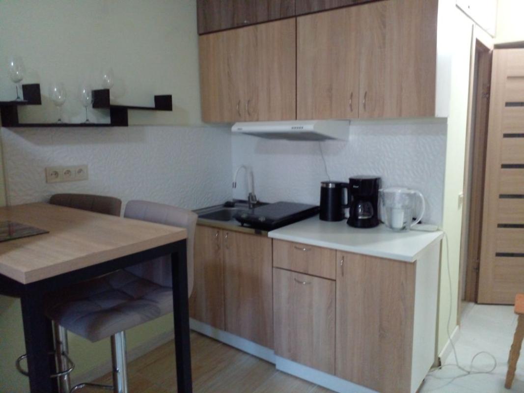 Sale 1 bedroom-(s) apartment 19 sq. m., Mezhova Street 12