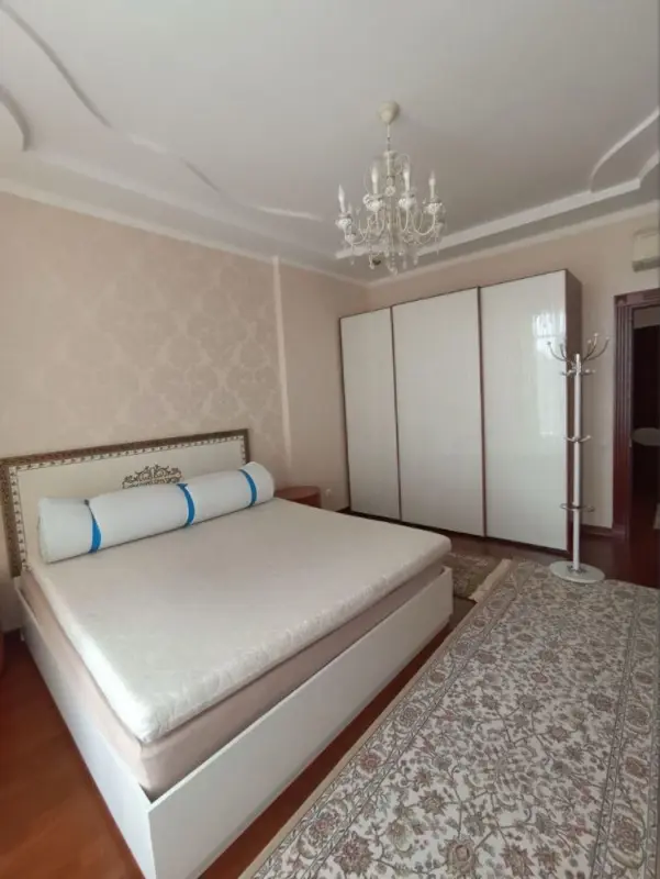 Apartment for rent - Andriia Verkhohliada Street 12