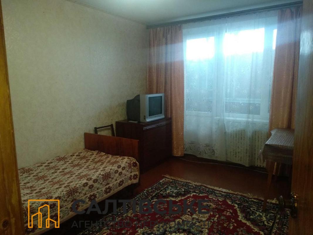 Продаж 3 кімнатної квартири 64 кв. м, Тракторобудівників просп. 107