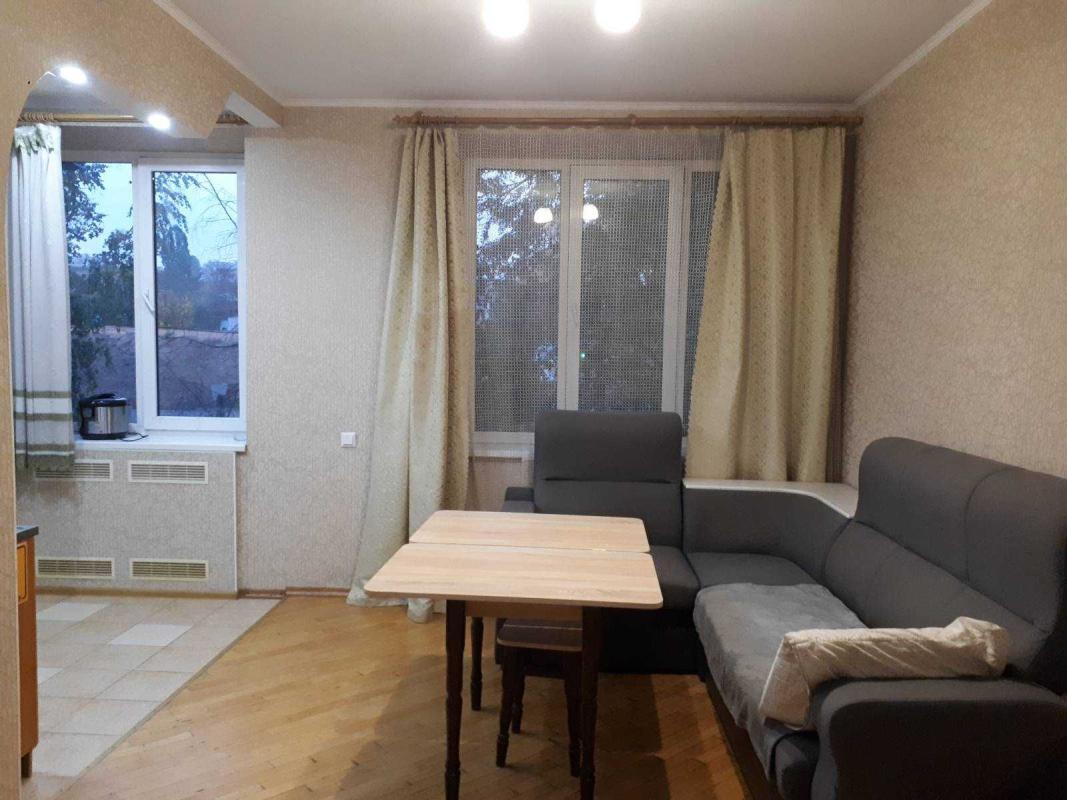 Sale 2 bedroom-(s) apartment 53 sq. m., Myronosytska Street 99