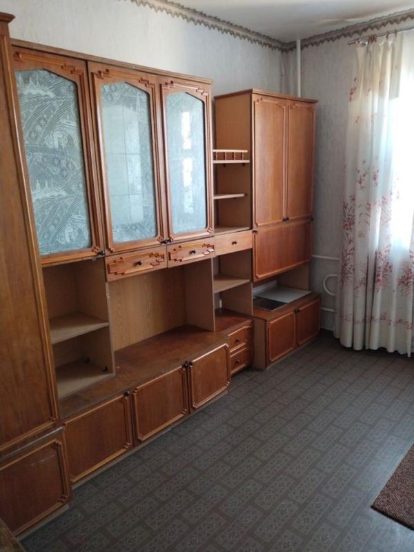 Long term rent 4 bedroom-(s) apartment Luyi Pastera Street 357