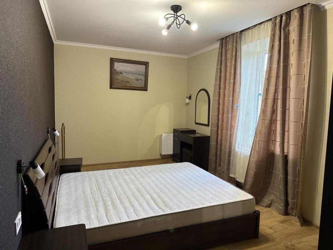 Продаж 2 кімнатної квартири 81 кв. м, Герцена вул. 35