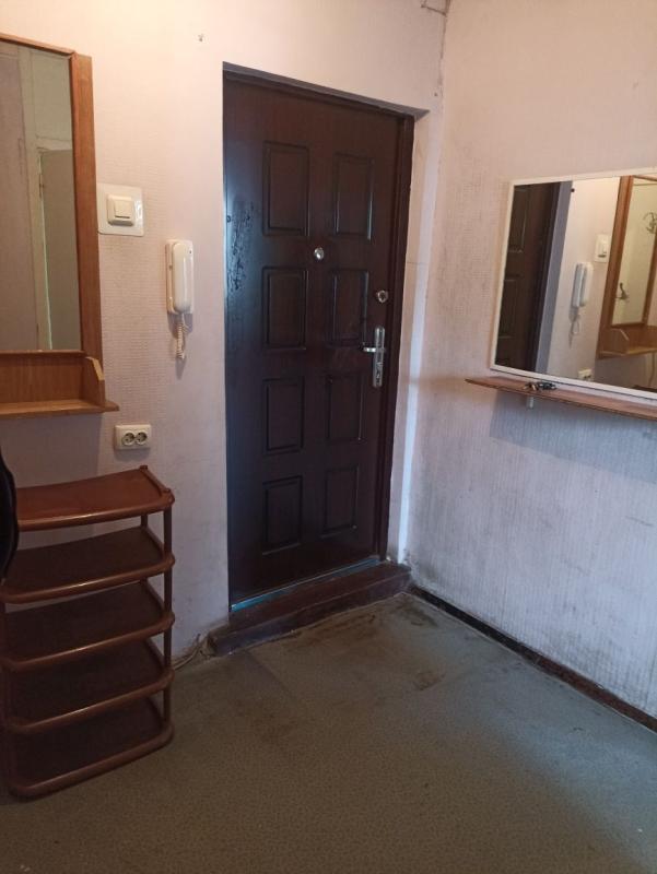 Long term rent 2 bedroom-(s) apartment Heroiv Pratsi Street 28а