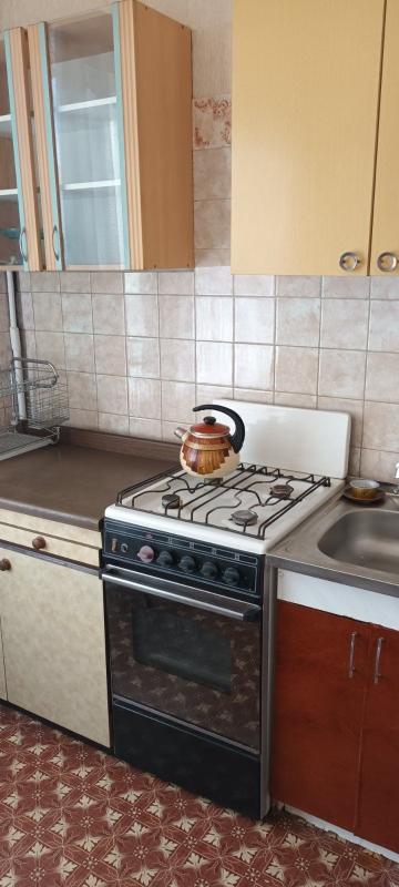 Long term rent 1 bedroom-(s) apartment Traktorobudivnykiv Avenue 160б