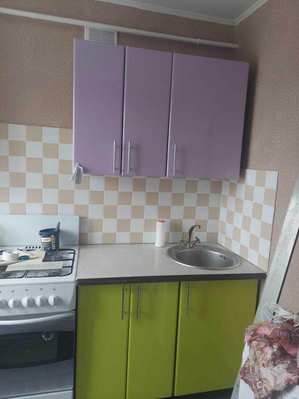 Long term rent 1 bedroom-(s) apartment Oleksandrivskyi Avenue (Kosiora Avenue) 184