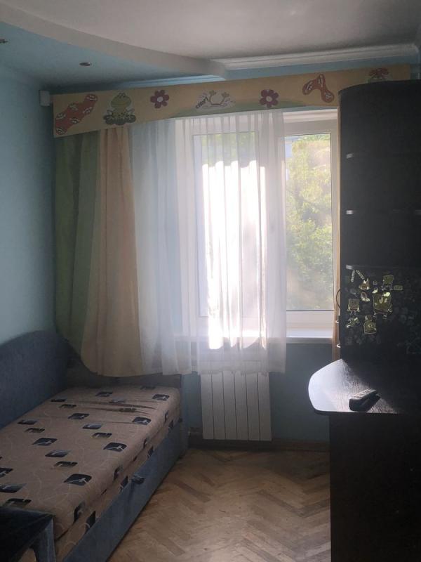 Sale 3 bedroom-(s) apartment 60 sq. m., Vidradnyi Avenue 12