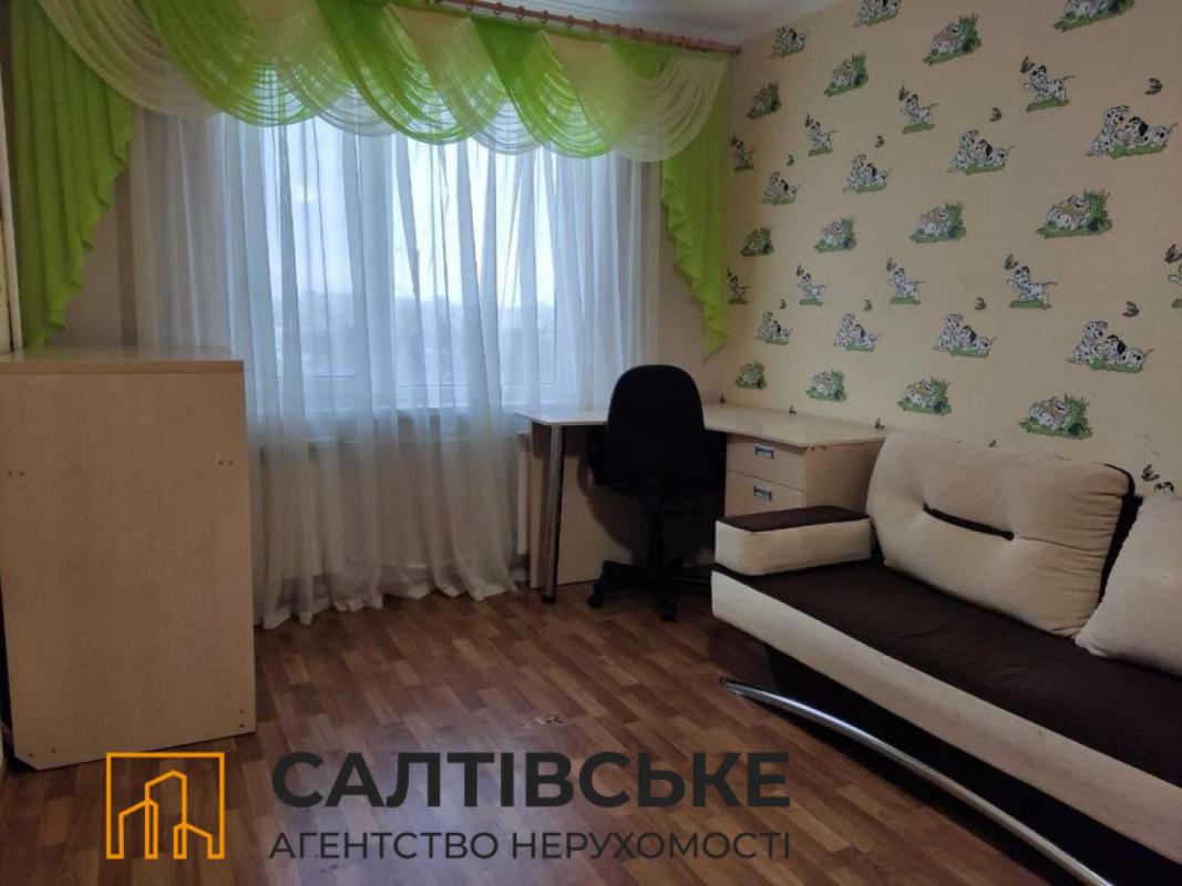 Продаж 3 кімнатної квартири 65 кв. м, Салтівське шосе 145