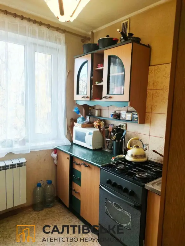 Apartment for sale - Hvardiytsiv-Shyronintsiv Street 44б