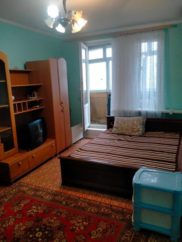 Long term rent 1 bedroom-(s) apartment Valentynivska street 22