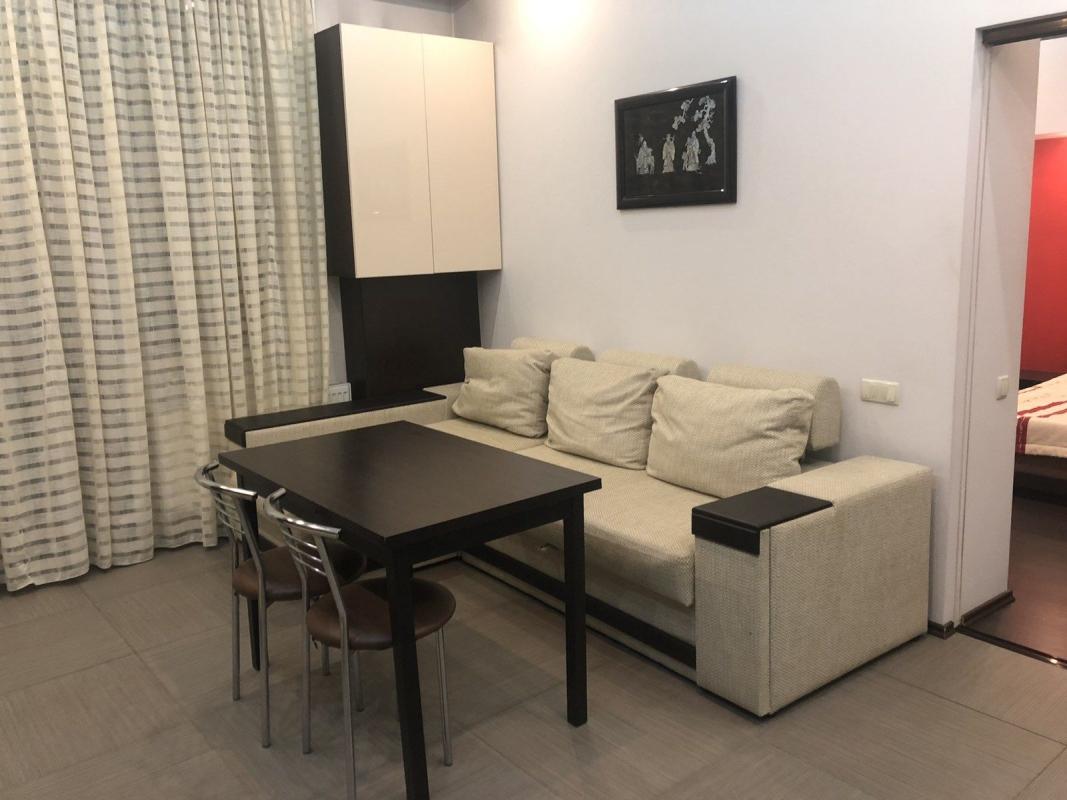 Long term rent 1 bedroom-(s) apartment Chaykovska Street 6