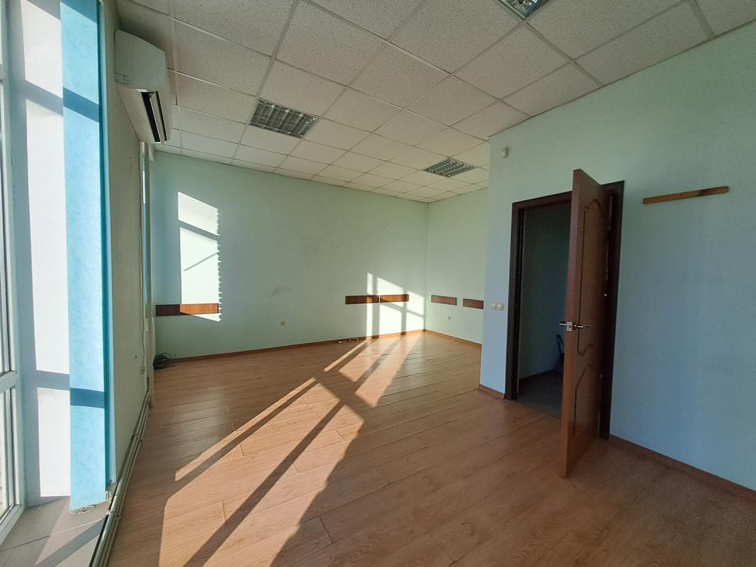 Long term rent commercial property Mykulynetska Street 3а