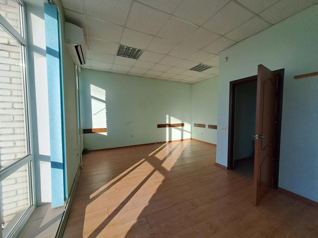 Long term rent commercial property Mykulynetska Street 3а