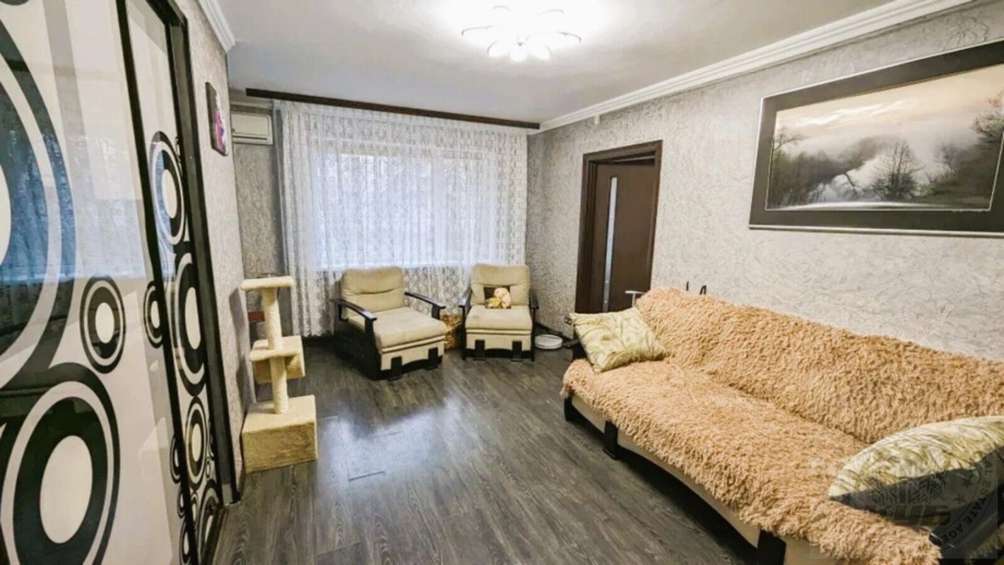 Продаж 2 кімнатної квартири 47 кв. м, Миколи Василенка вул.