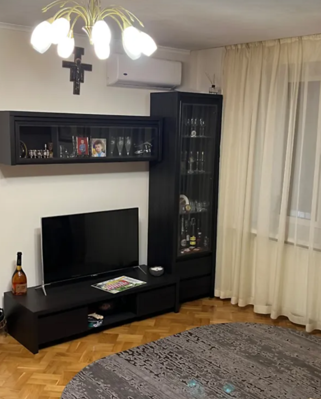 Sale 3 bedroom-(s) apartment 94 sq. m., Lozovetska Street