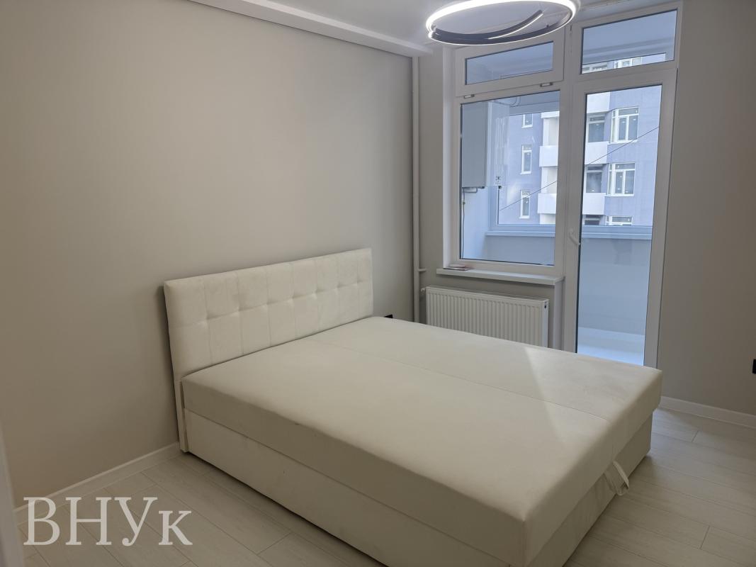 Продажа 3 комнатной квартиры 61 кв. м, Киевская ул. 4