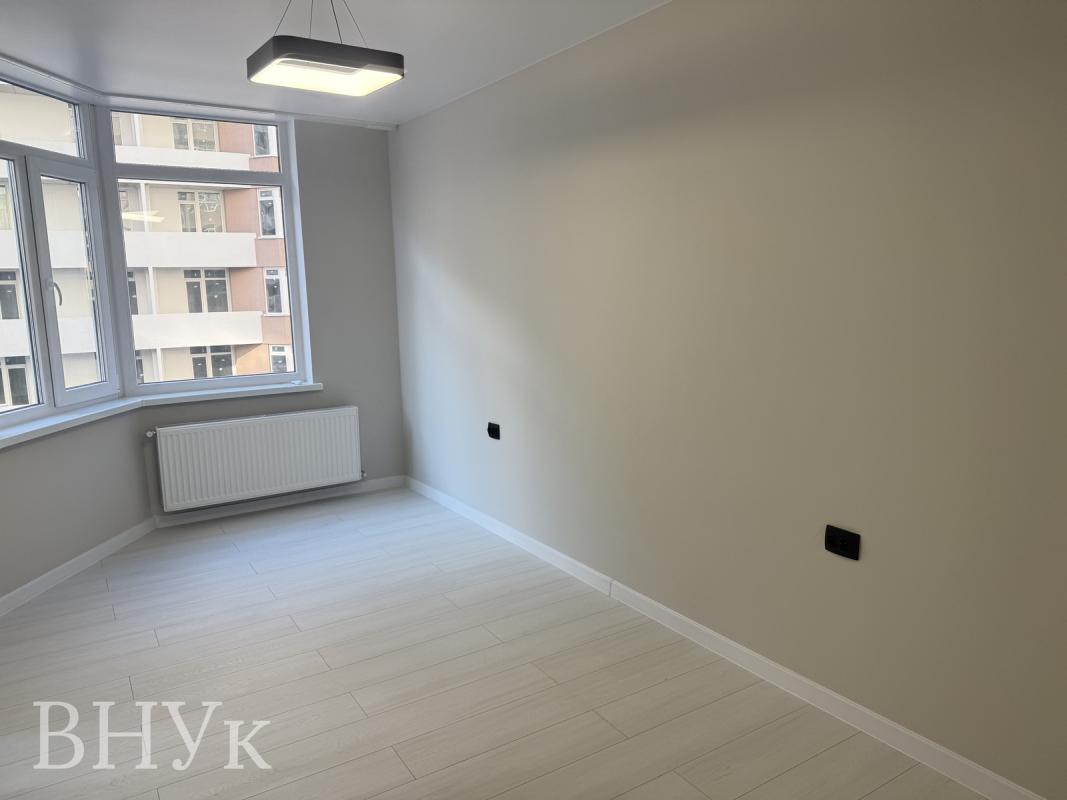 Продажа 3 комнатной квартиры 61 кв. м, Киевская ул. 4