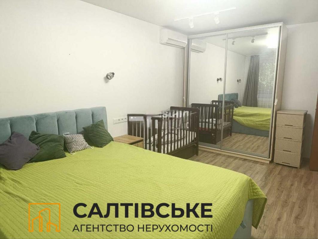 Продаж 3 кімнатної квартири 67 кв. м, Леся Сердюка вул. (Командарма Корка) 14